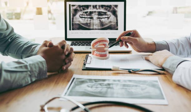 Best Cracked Tooth Emergency Dentist  in Middlefield, OH