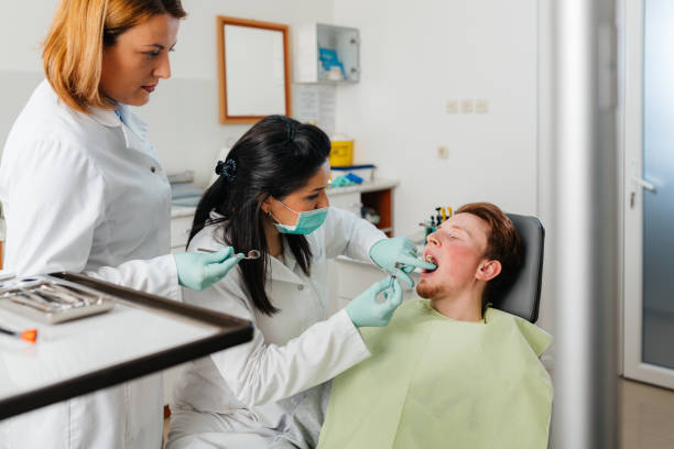 Best Dentist for Severe Toothache  in Middlefield, OH